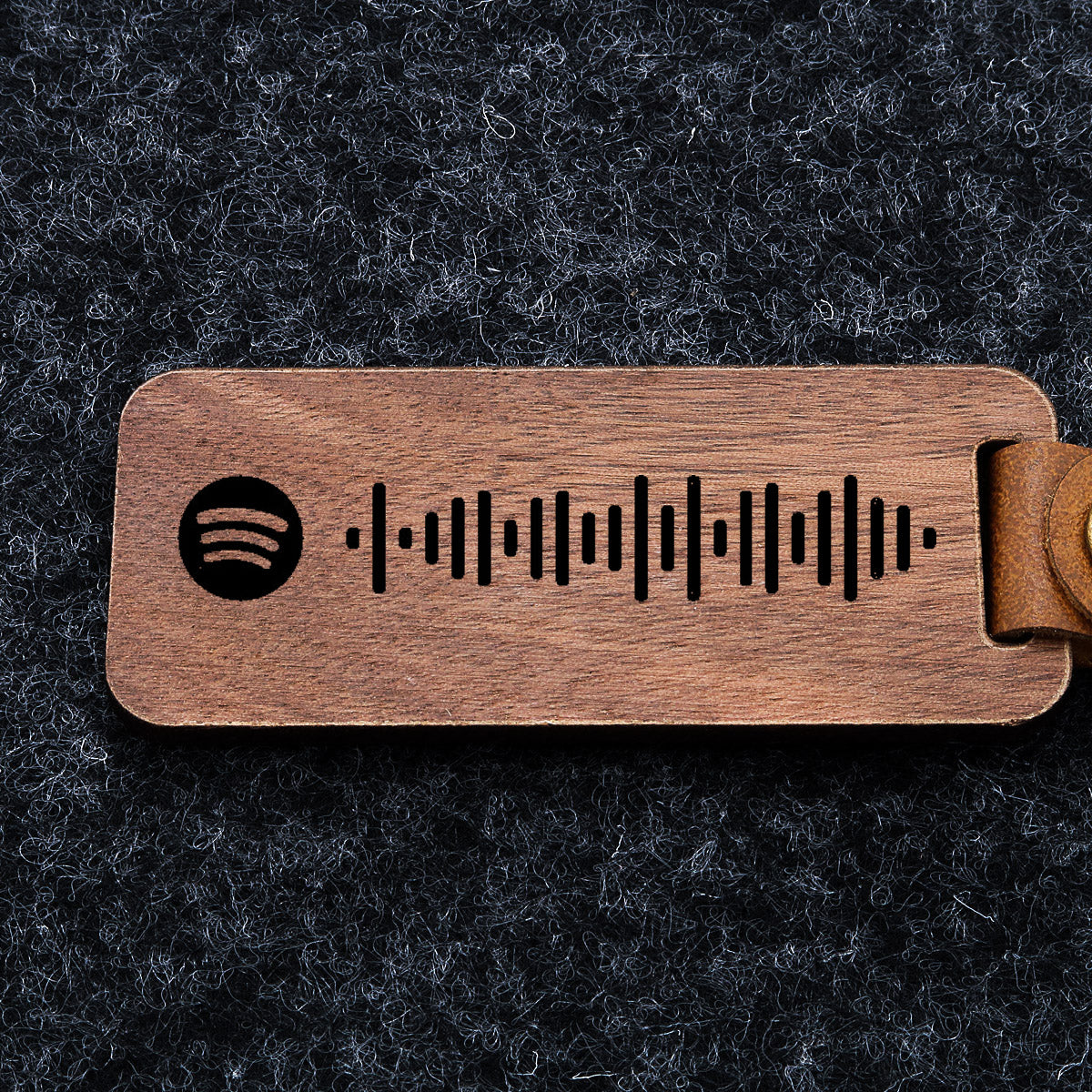 Porte-clés Spotify personnalisé en bois. Gravé avec le code Spotify et un slogan
